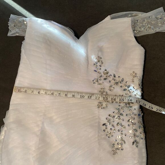 Women’s Wedding Dress with Side Design Ruffles & Corset Back Size L NWOT - Picture 9 of 11